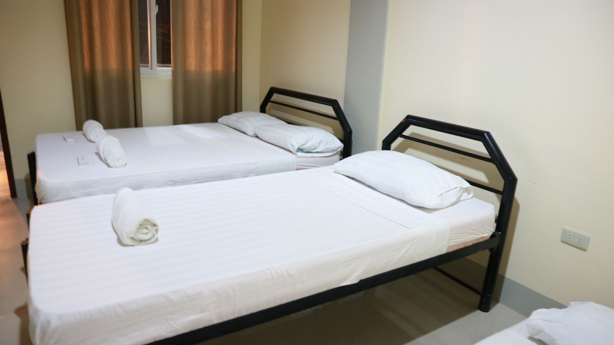 Galourique Inn เอลนิโด ภายนอก รูปภาพ